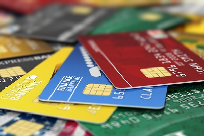 Bankkártya vagy hitelkártya?