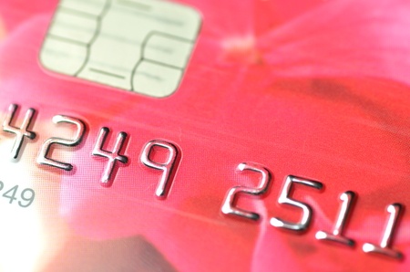 Mi a különbség a bankkártya, és a hitelkártya között?